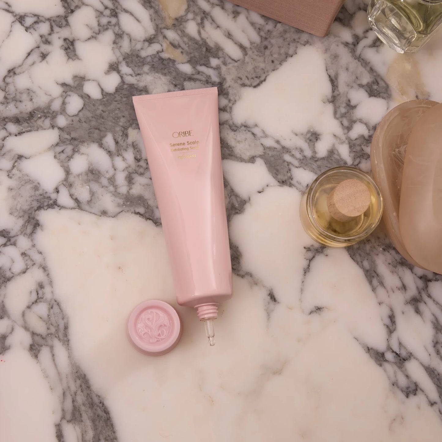 Oribe | Serene Scalp Exfoliating Scrub