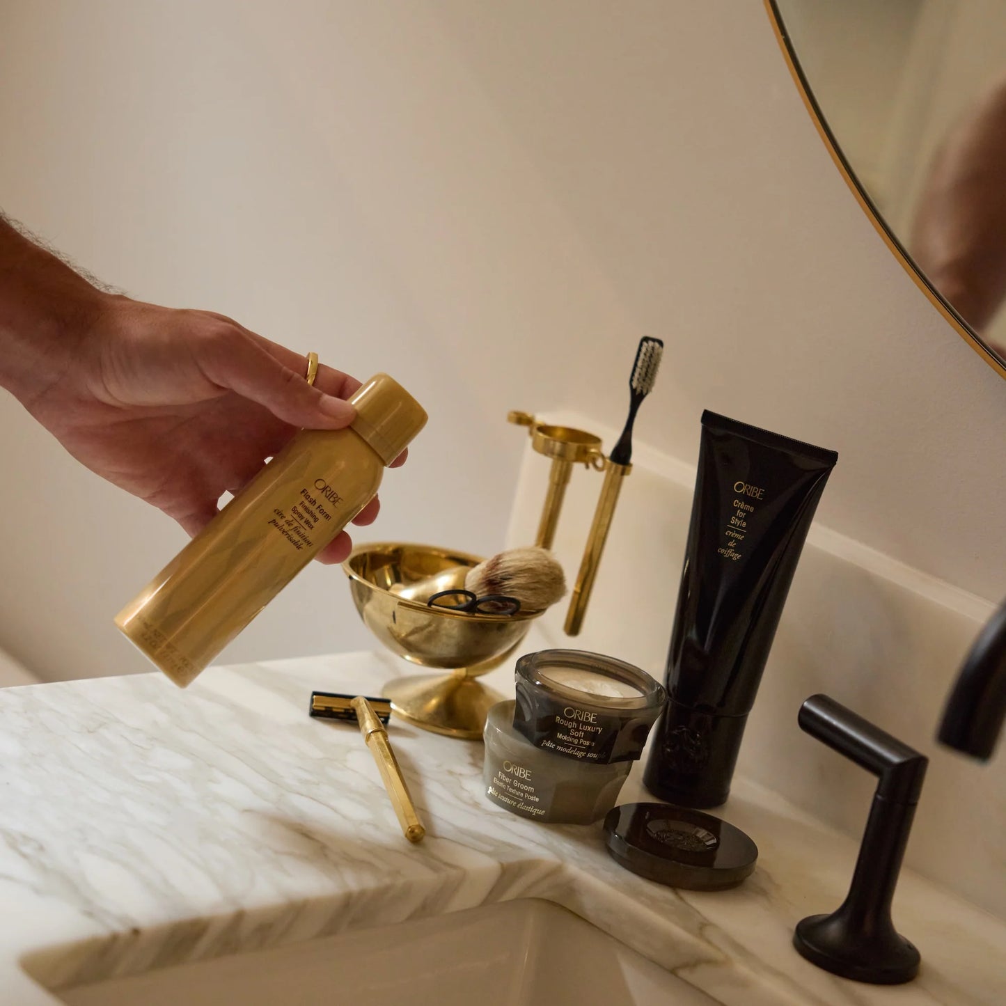 Oribe | Flash Form Finishing Spray Wax