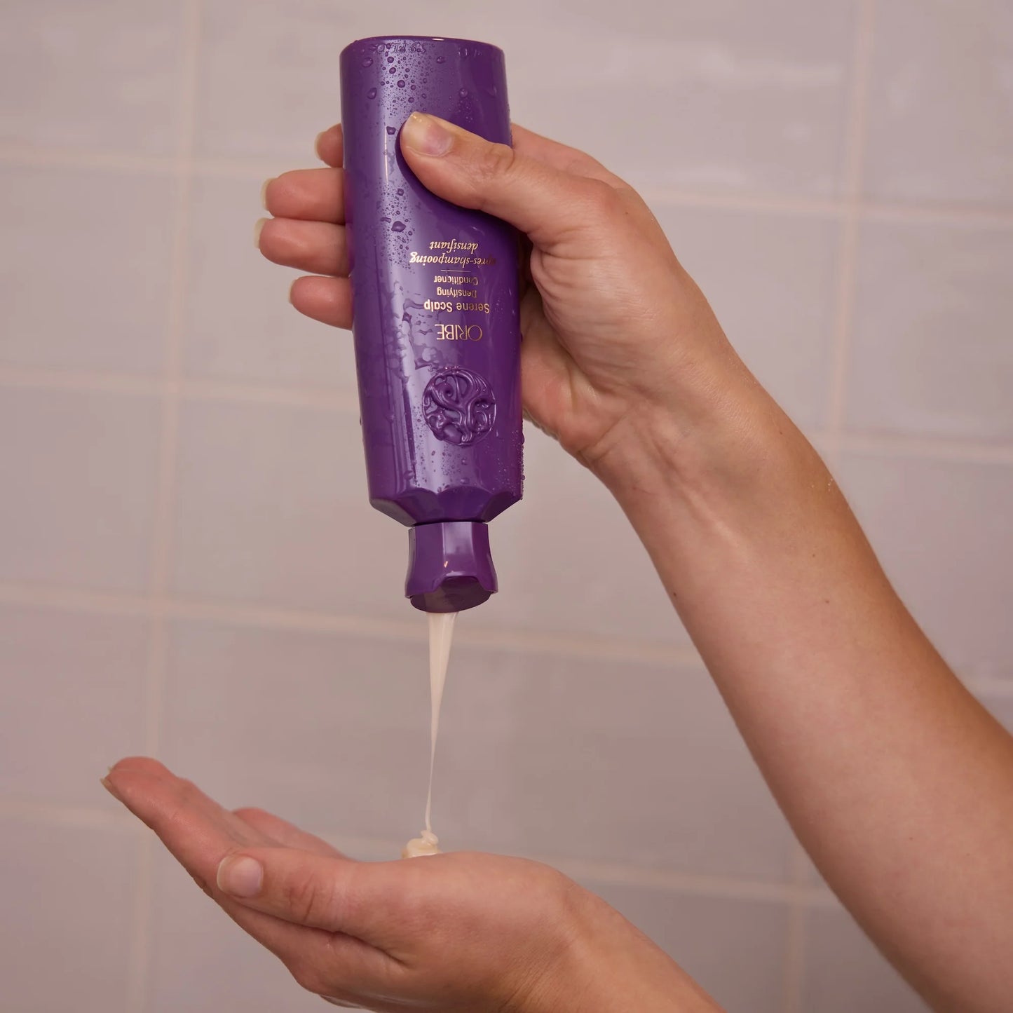 Oribe | Serene Scalp Densifying Conditioner