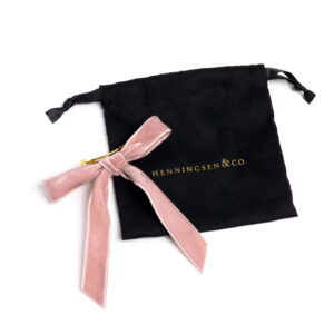 HENNINGSEN & CO. PETITE BARDOT BOW
