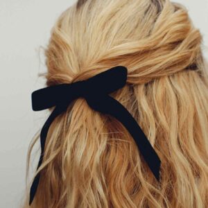 HENNINGSEN & CO. PETITE BARDOT BOW
